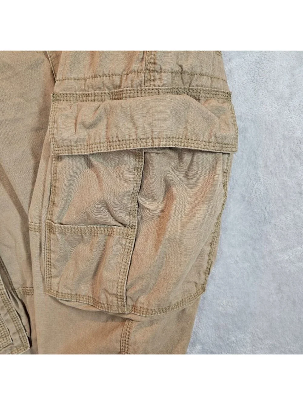 Eddie Bauer Mens 36x30 Khaki Cargo Pants Cotton Relaxed Fit Multi Pockets